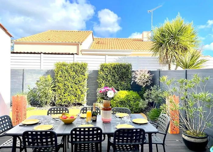 Les Colibris Maison Familiale Quartier Gare Vendégház Les Sables-dʼOlonne