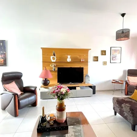 Les Colibris Maison Familiale Quartier Gare